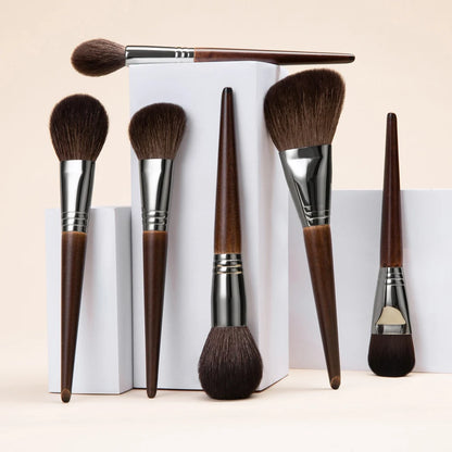 OVW Goat Hair Powder Makeup Brush – Portable Travel Blending Cosmetic Tool