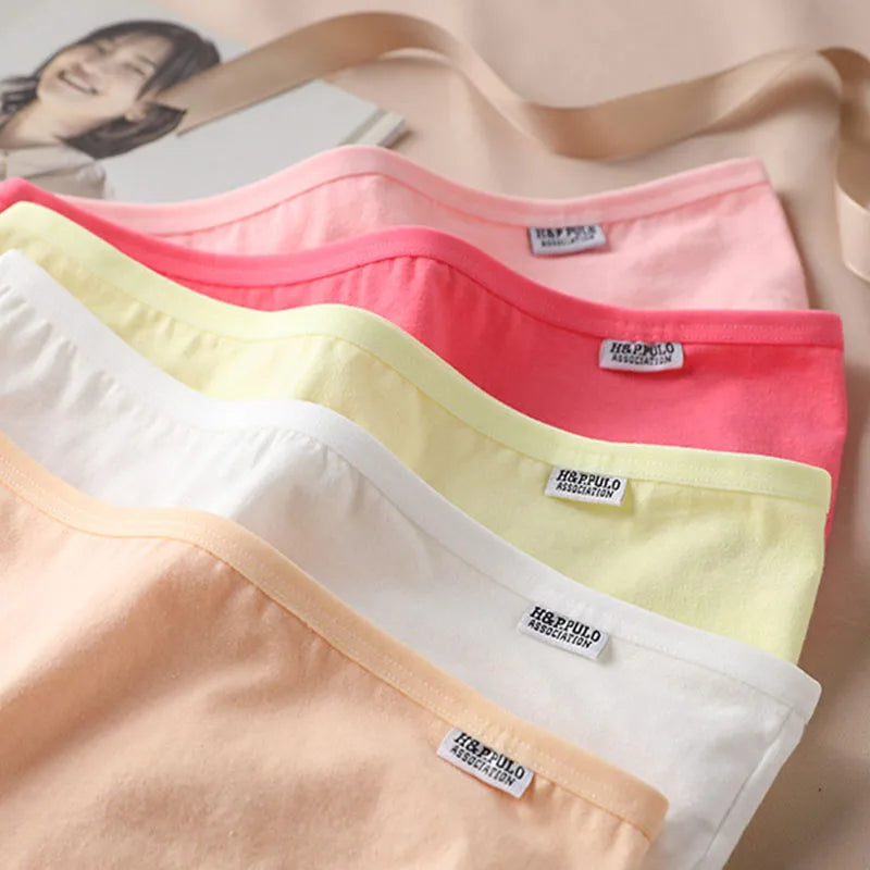 Women’s Cotton Underwear - Candy Color Mid-Waist Breathable Plus Size Briefs