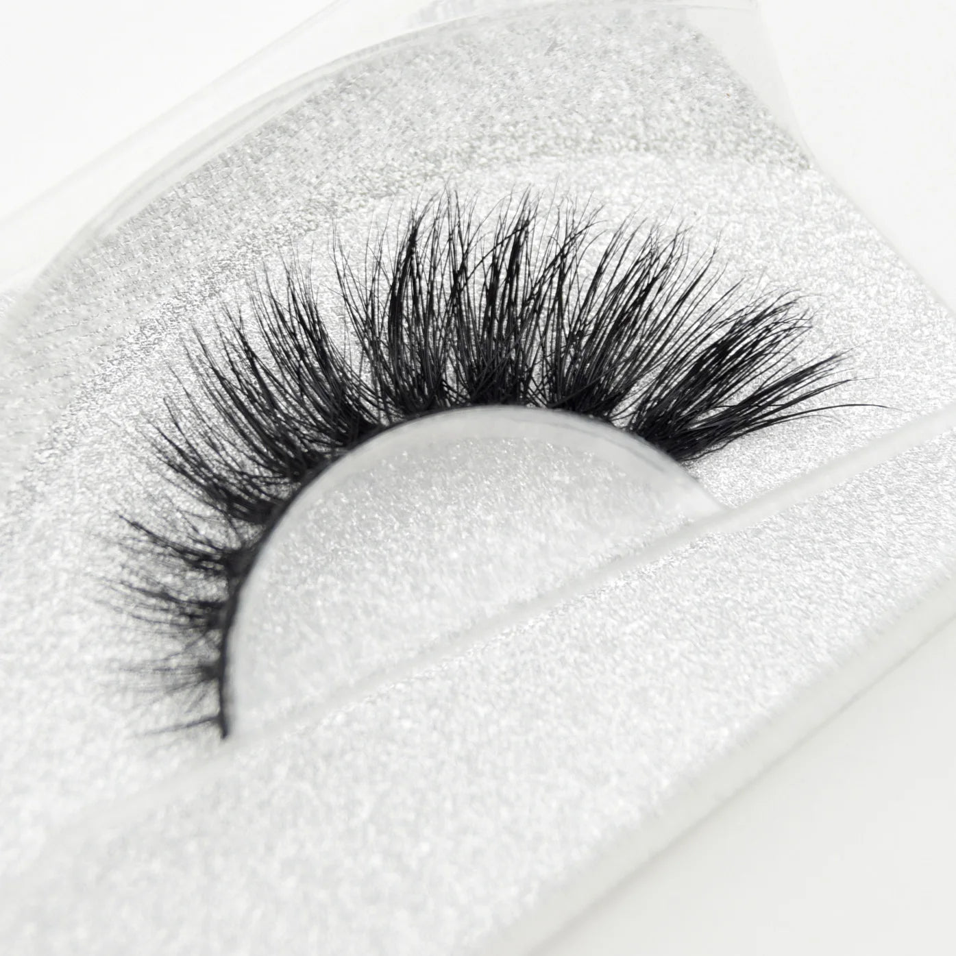 3D Real Mink False Eyelashes – Thick Handmade Strip Lashes with Glitter Packing for Makeup Beauty D101