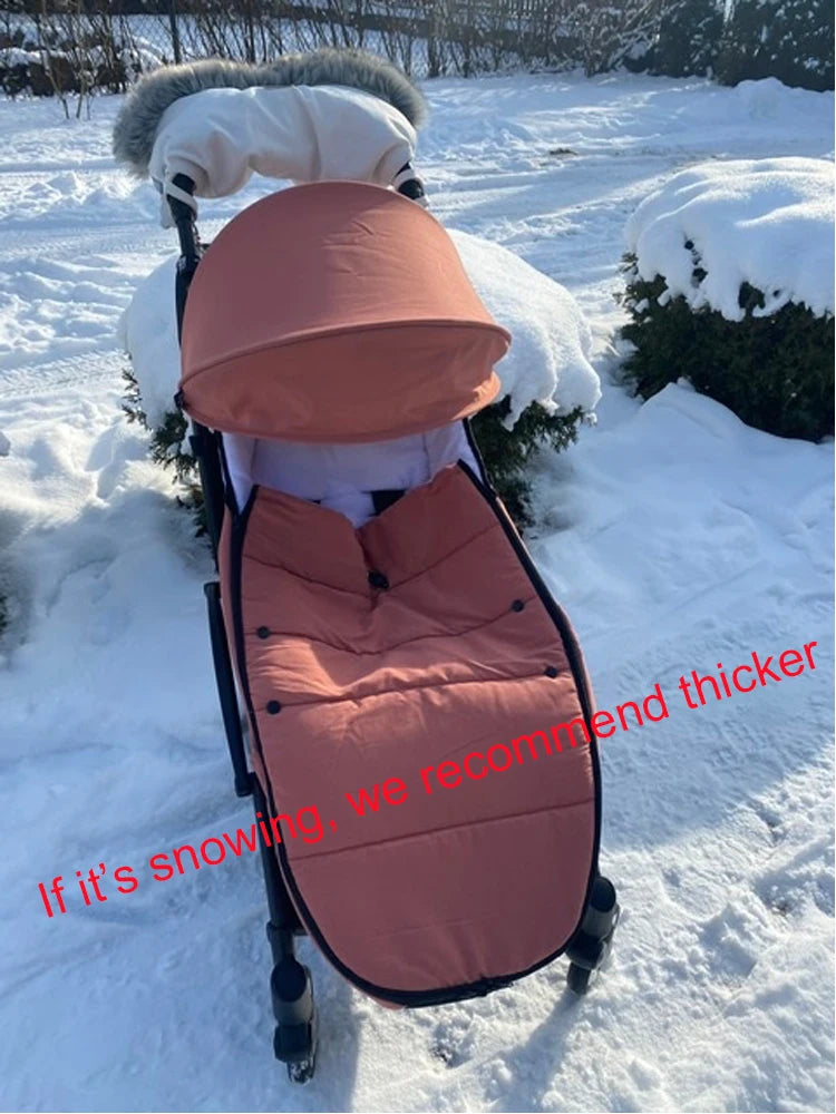 Universal Stroller Footmuff – Windproof, Waterproof & Thermal Warm, Compatible with YOYO & Bugaboo Strollers