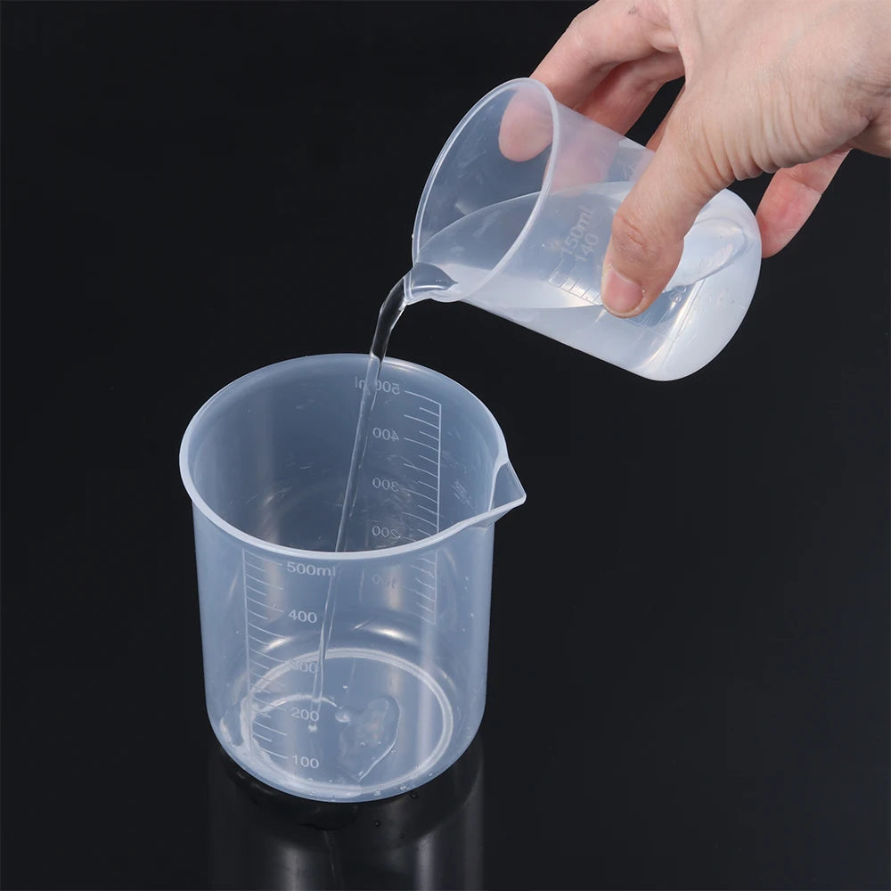 1/4PCS Plastic Measuring Cups – 50ml/150ml/250ml/500ml Graduated Beaker Set for Lab, Kitchen & Baking Measurement Tools