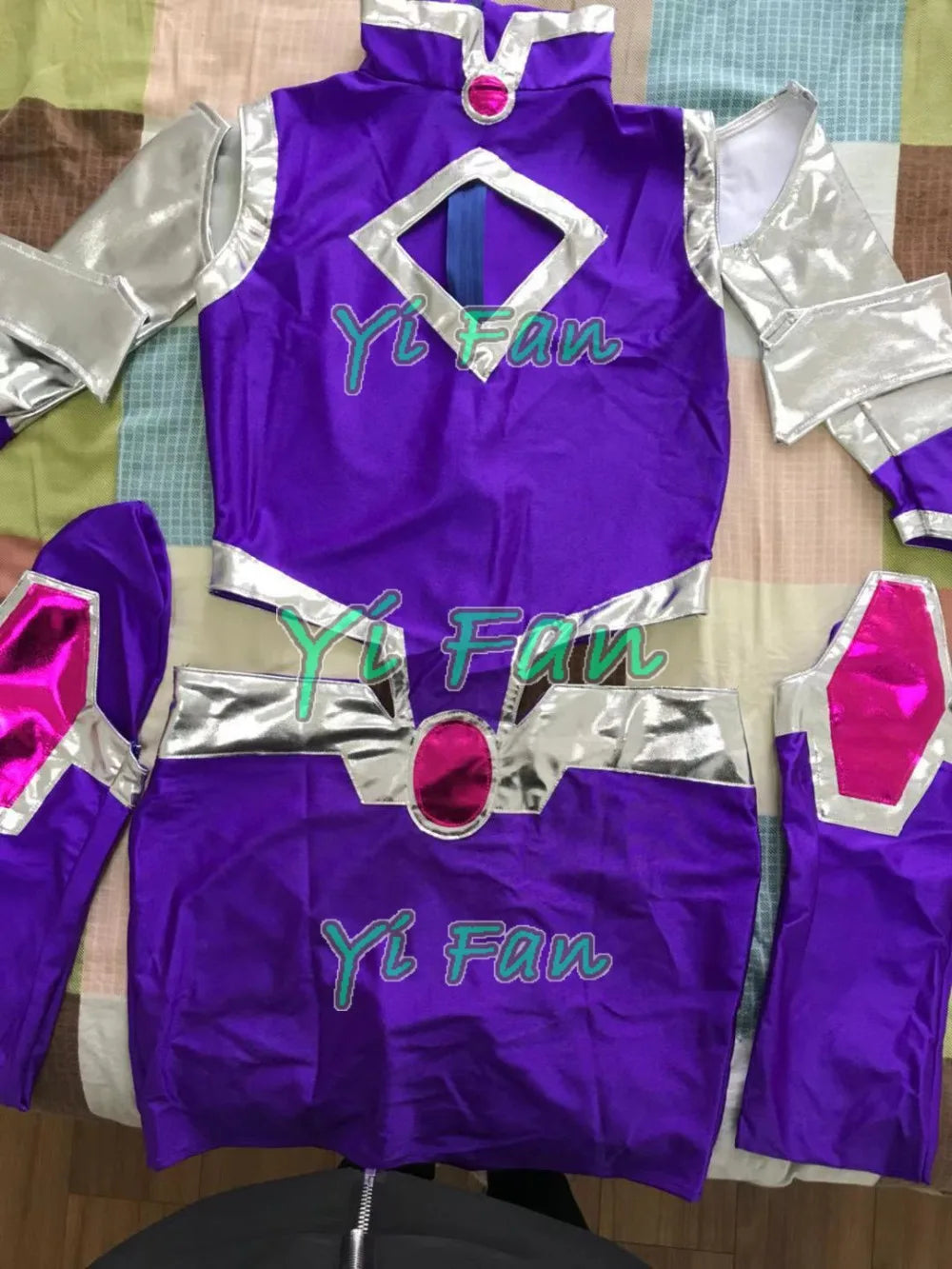 Women’s Superhero Cosplay Costume – Spandex Zentai Outfit for Halloween with Free Shipping
