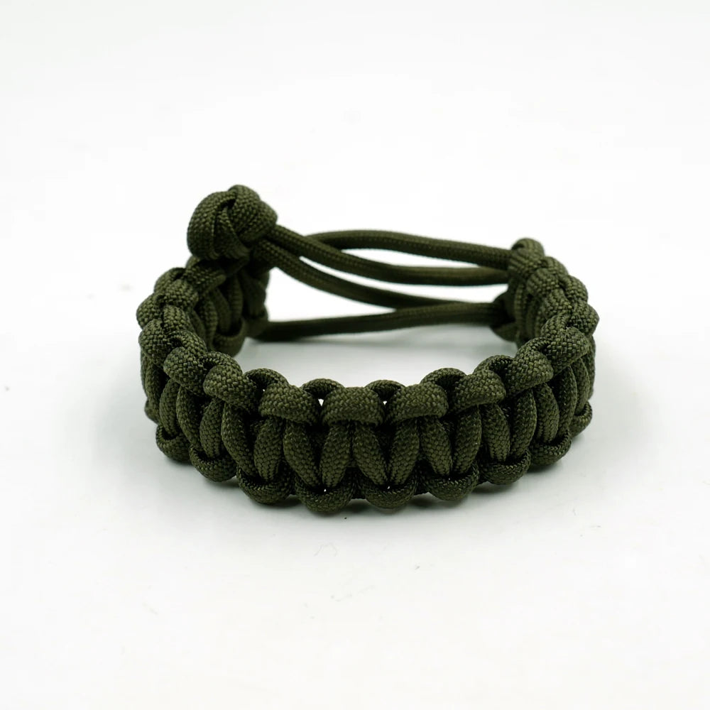 Adjustable Survival 550 Paracord Bracelet - Emergency Parachute Cord, Ideal for Camping, Hiking & Outdoor Adventures