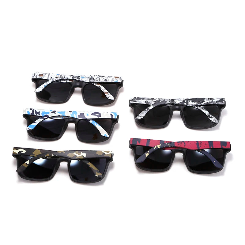 KDEAM Polarized Men’s Sunglasses – Matte Black Frame with Painting Temples & Protective Case