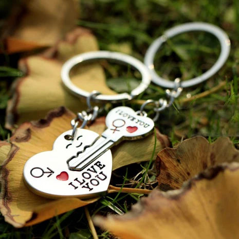 Zinc Alloy Couple Keychain - Silver-Plated My Heart Key Ring for Wedding Favors & Romantic Gifts