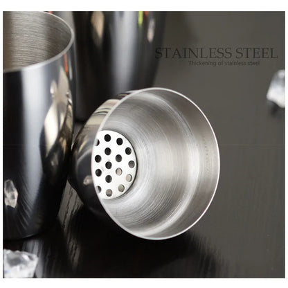 UPORS Stainless Steel Cocktail Shaker Mixer - Essential Bar Tools for Bartenders and Party Enthusiasts (550ML/750ML)