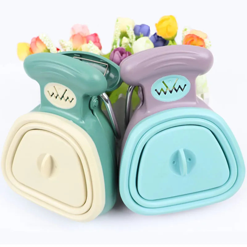 Foldable Dog Pet Travel Pooper Scooper with Decomposable Bags - Clean Pick-Up Excreta Cleaner for On-the-Go Use