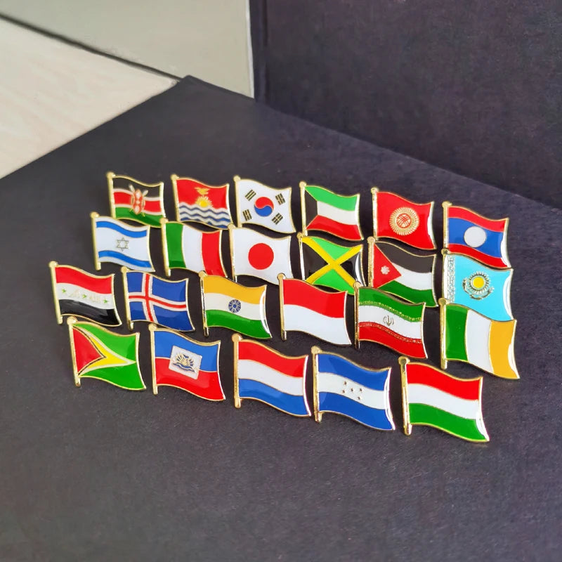 America USA Flag Lapel Pin – Crystal Epoxy Metal Enamel Badge, Paint Brooch Souvenir for Suit or Commemorative Gift