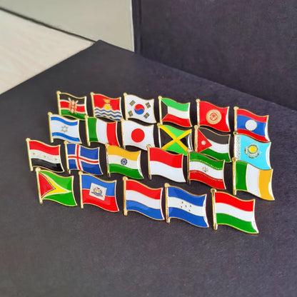 America USA Flag Lapel Pin – Crystal Epoxy Metal Enamel Badge, Paint Brooch Souvenir for Suit or Commemorative Gift