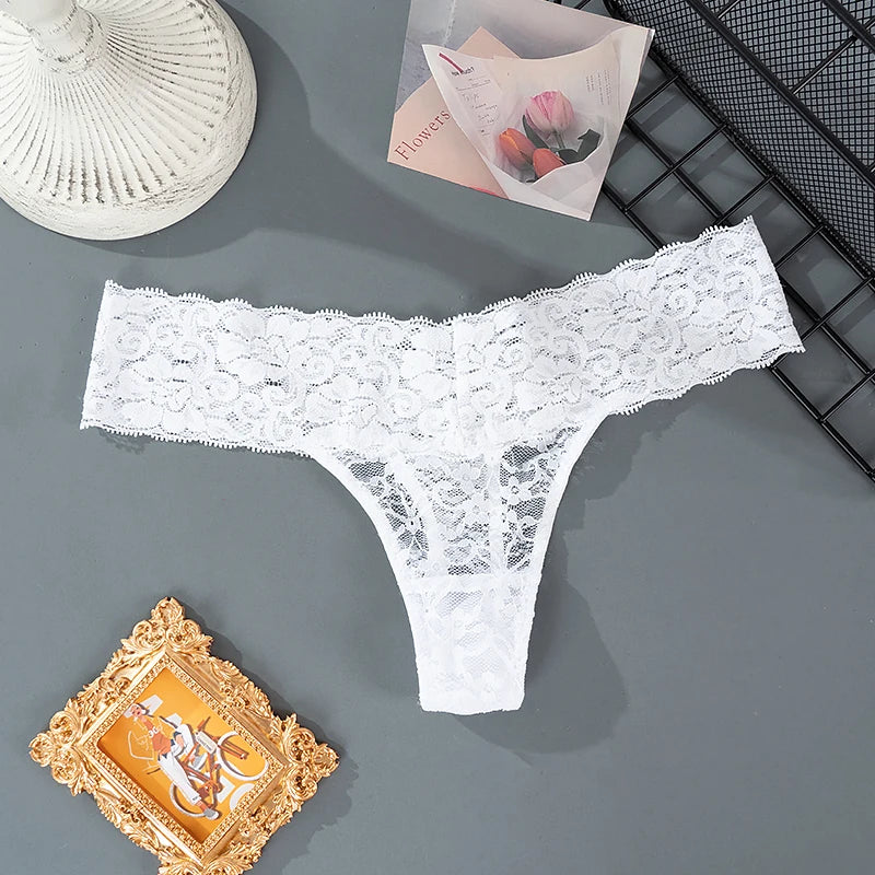 3PCS Lace Floral Women’s Panties - Low Waist Breathable Briefs & Thong, Sexy G-String Transparent Underwear (M-2XL)
