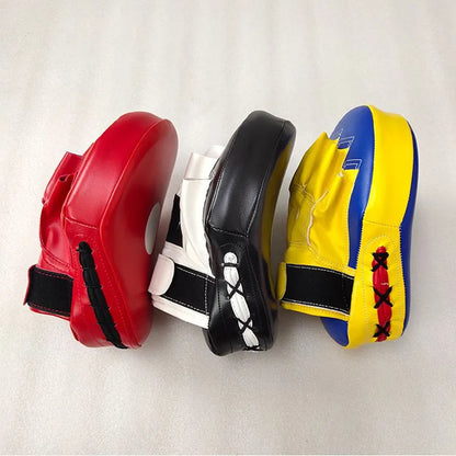 Curved Boxing Bag: Focus Punching Equipment for Adults and Kids - Ideal for Taekwondo, Muay Thai, Karate Training - PU Material, 1 or 2 Pieces Available