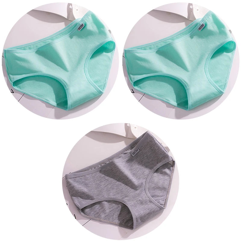 Women’s Cotton Underwear - Candy Color Mid-Waist Breathable Plus Size Briefs