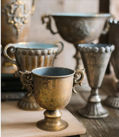 European Retro Iron Goblet Vase — Metal Flowerpot for Home, Living Room, Hotel & Flower Arrangement Decor