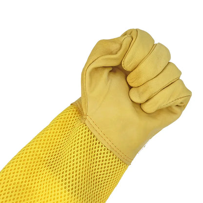 Beekeeper Gloves with Protective Sleeves - Ventilated and Professional Anti-Bee Gear for Apiculture and Beekeeping - Prevent Beehive Tools
