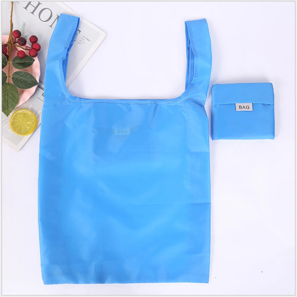 Eco-Friendly Reusable Shopping Bag — Foldable Shoulder Grocery & Market Tote for Supermarket and Everyday Use