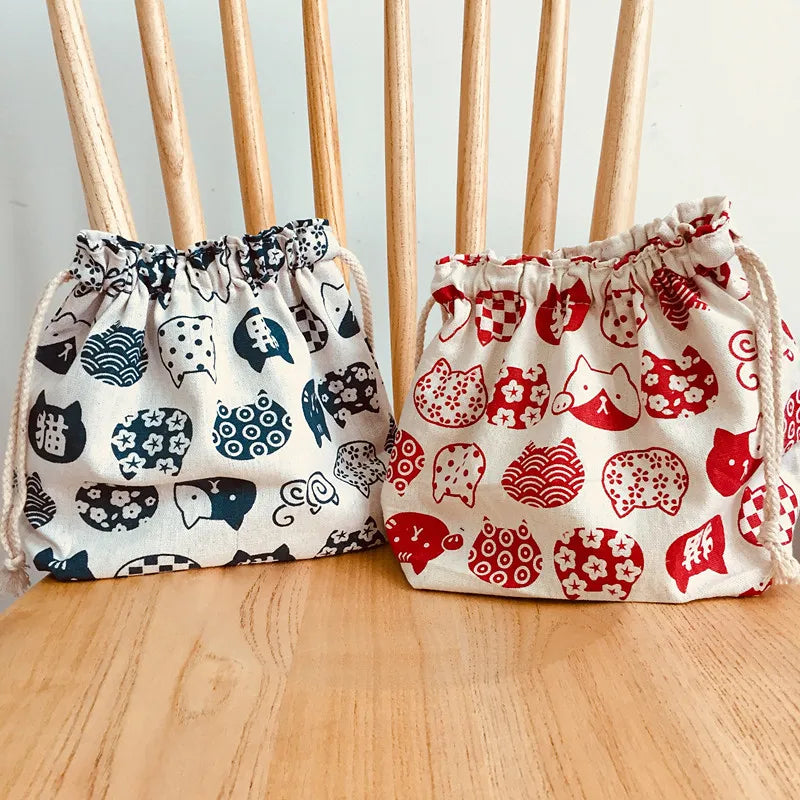 Lucky Cat Drawstring Lunch Bag — Portable Bento Box Pouch for Kids, Cooler & Picnic Food Storage