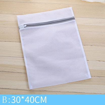 Black Nylon Mesh Laundry Bag – Zippered Washing Bag for Clothes, Bras & Delicates, Washing Machine Safe