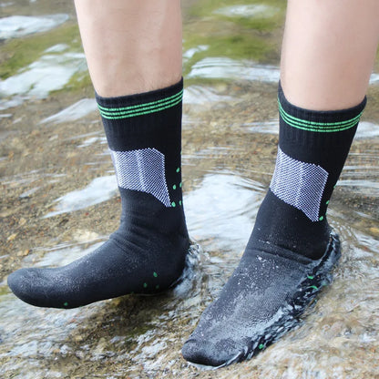 Waterproof Hiking Socks – Breathable Outdoor Winter Socks for Wading, Camping, Skiing, and Snow Riding