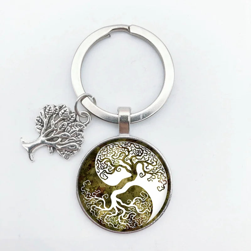 Tree of Life Keychain – Vintage Handmade Fashion Key Ring Jewelry Gift for Men & Women Party & Everyday Use Accessories
