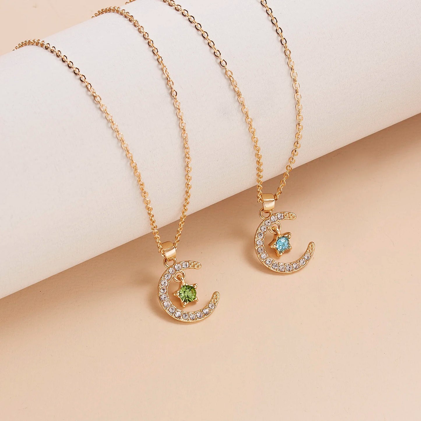 Fashion Birthstone Moon & Star Crystal Pendant Necklace – Women’s Clavicle Chain Choker Jewelry Gift for Parties & Birthdays