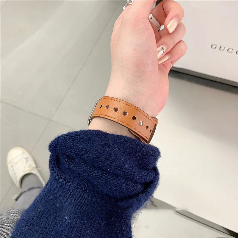 Leather Band for Apple Watch Ultra 2 – Compatible 49mm/45mm/44mm/41mm/40mm/38mm, Wrist Bracelet Strap for iWatch Series 3–9, SE, 4, 5, 6, 7, 8 & 9