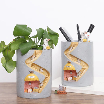 Creative Hedgehog Resin Planter - Decorative Flower Pot for Succulents and Air Plants - Ideal for Home, Garden, and Tabletop Decor