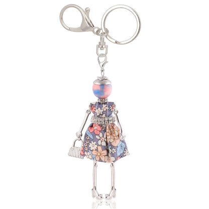 Trendy Women’s Metal Charm Keychain 2026 – Cute Statement Bag Pendant Jewelry Gift for Ladies