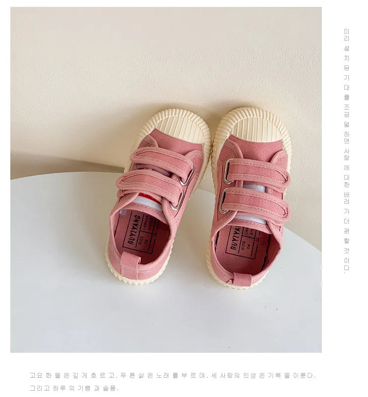 Children’s Canvas Shoes — Boys & Girls Spring/Autumn Breathable Toddler Shoes with Soft Sole & Hook-and-Loop Closure