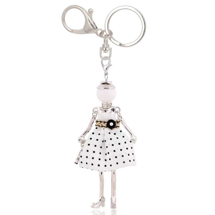 Trendy Women’s Metal Charm Keychain 2026 – Cute Statement Bag Pendant Jewelry Gift for Ladies