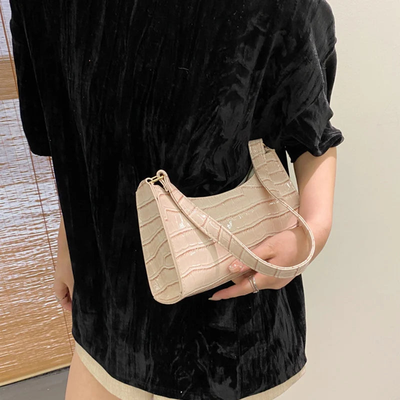 Fashion PU Leather Alligator Pattern Bag for Women – Small Armpit Handbag, Underarm Messenger Purse