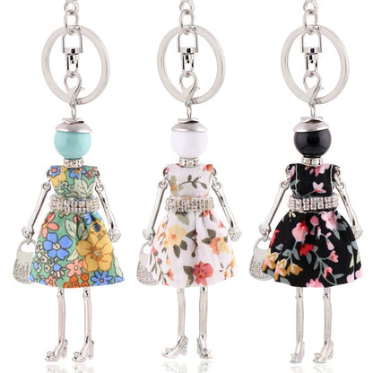 Trendy Women’s Metal Charm Keychain 2026 – Cute Statement Bag Pendant Jewelry Gift for Ladies