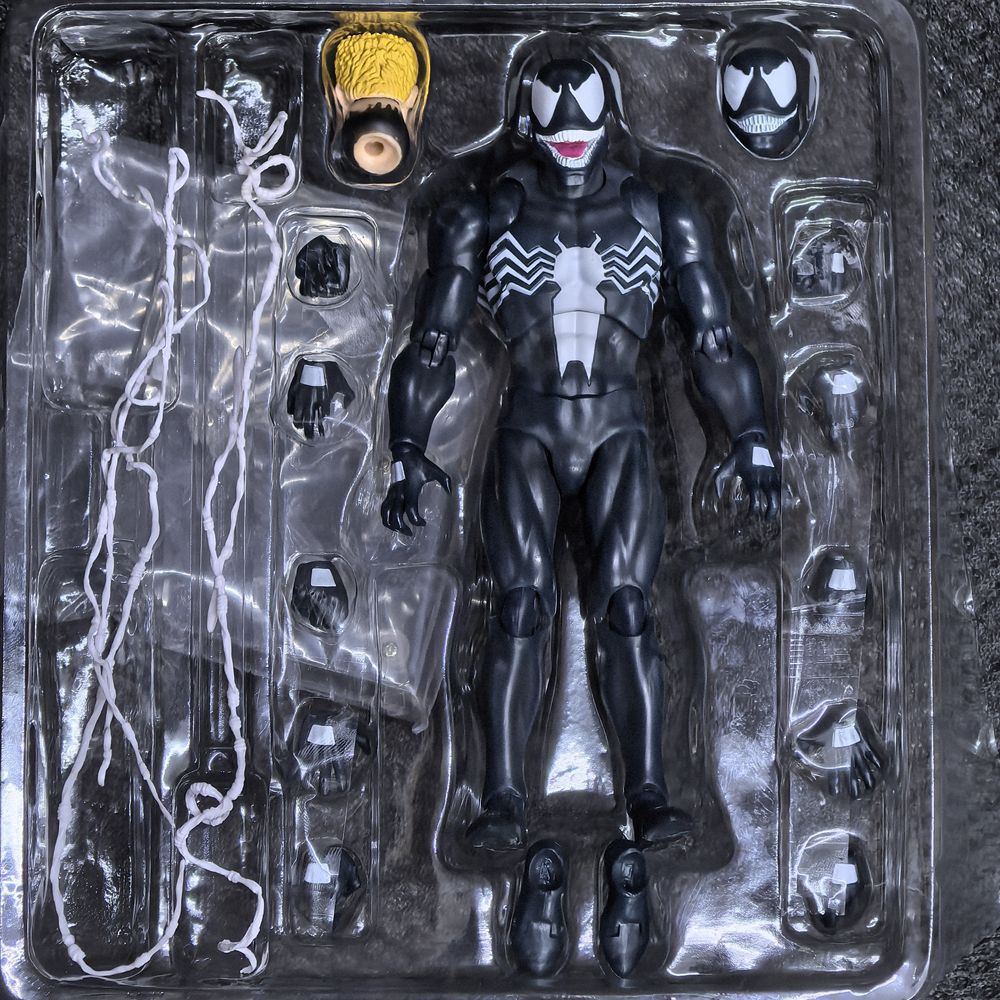 MAFEX 088 Venom Action Figure – Movable Spider-Man Carnage Model Toy S.H.Figuarts Collection Gift for Kids