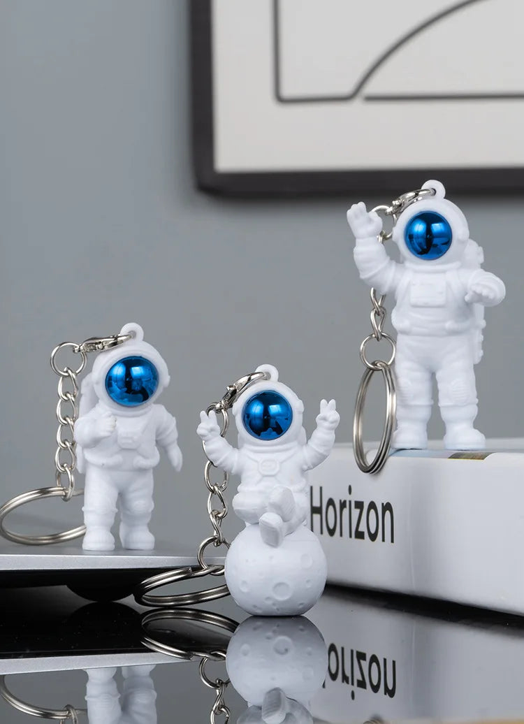 Astronaut Keychain Figurines - Spaceman Ornaments for Backpacks, Schoolbags, Home Decor, and Children's Gifts