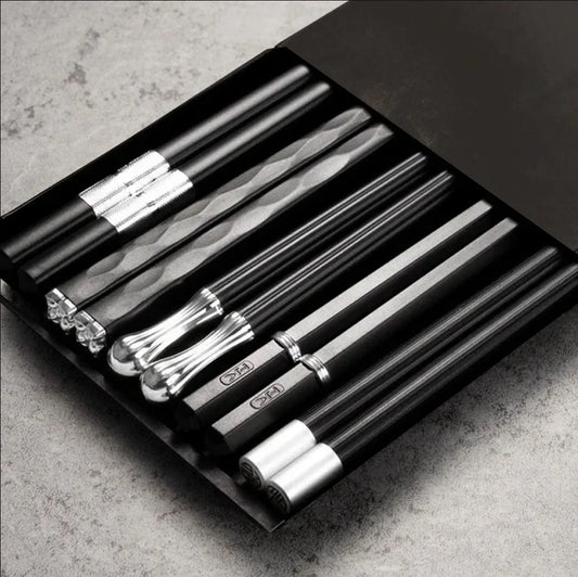 5 Pairs Japanese Reusable Chopsticks – Black Sushi Sticks for Food, Noodles, Alloy Chinese & Korean Kitchen Tableware