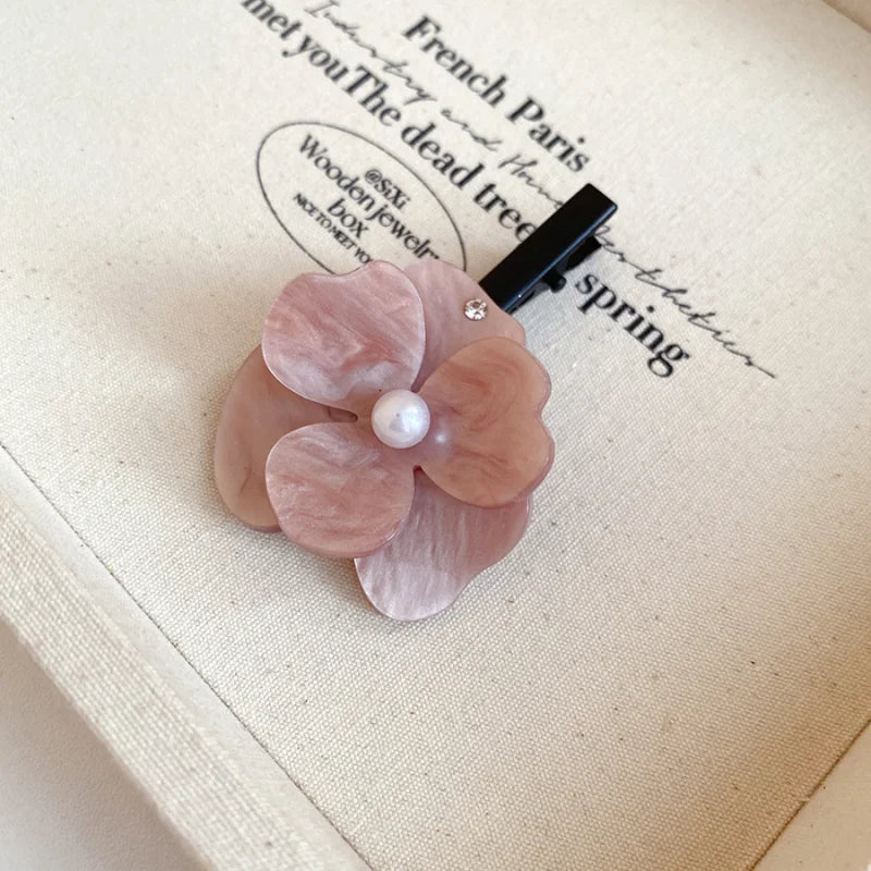 Pearl Camellia Letter Hair Clip - French Retro Flower Duckbill Side Fringe Accessory