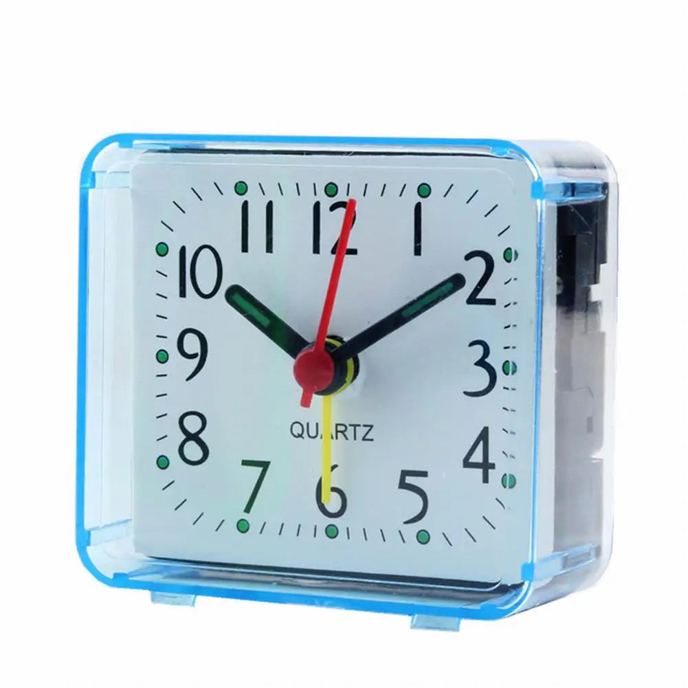 Square Candy Color Quartz Alarm Clock – Small Bedside Battery-Powered Student Bedroom Wake-Up Clock with Beeping Sound