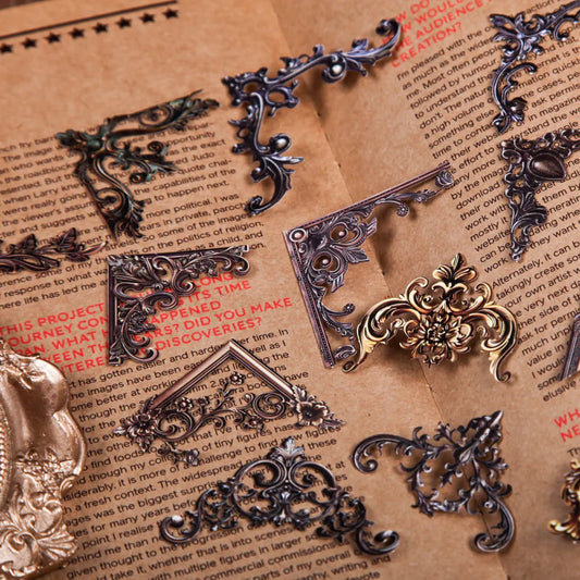 24pcs Vintage Corner Stickers, Retro Hollowed Out Photo Frames, Collage Materials for Junk Journals and Scrapbooking