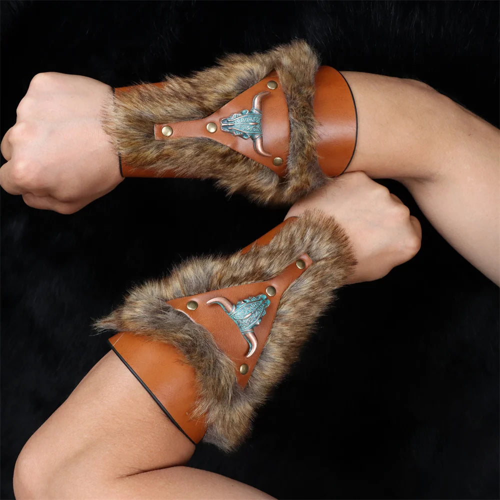Medieval PU Leather Armor Arm Warmers – Fur Trim Bracer, Lace-Up Viking Knight Gauntlet Wristband Cosplay Props