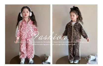 Girls' Spring Sportswear Set – Stylish Leopard Pattern Top & Pants Two-Piece Outfit for Children