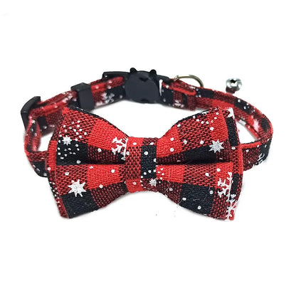 Pet Breakaway Cat Collar with Bow Tie & Bell – Cute Plaid Christmas Red Adjustable Collar for Cats