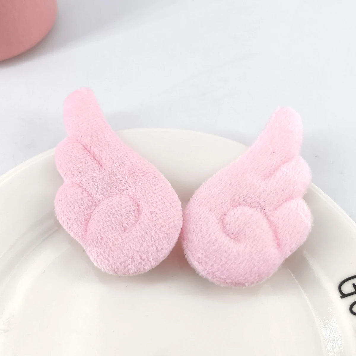 Angel Wing Plush Hair Clips - Cute 5cm Hairpin Barrettes for Girls Sweet Style Headwear & Accessories