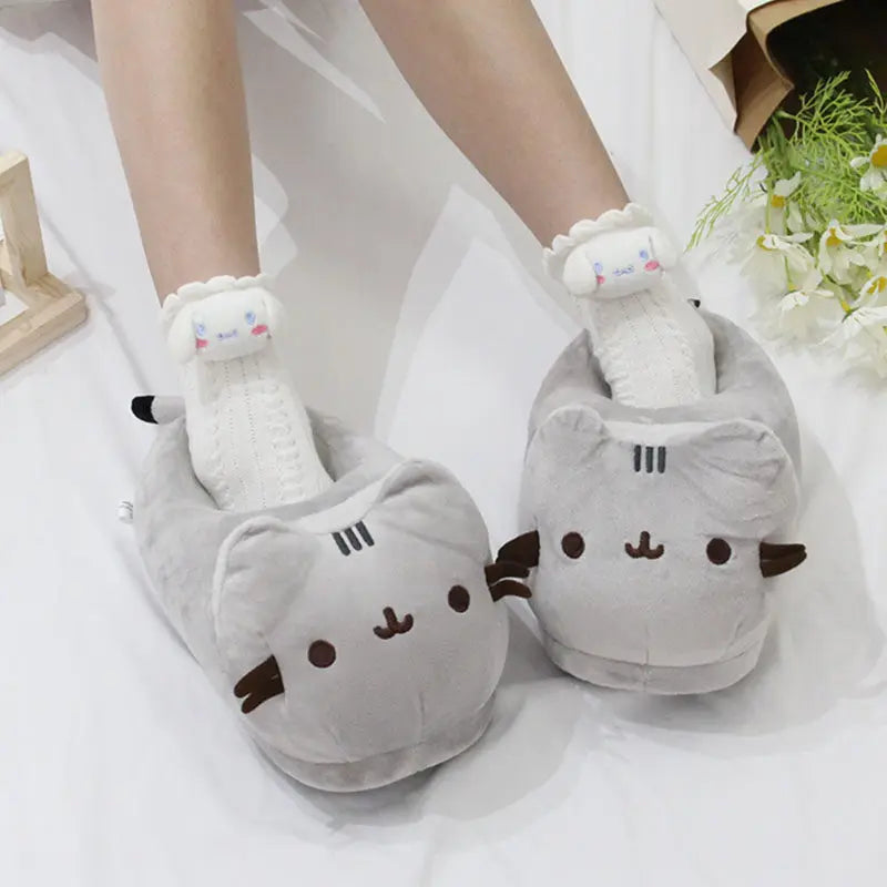 Chubby Gray Cat Plush Slippers - Warm, Fluffy Indoor House Shoes for Men and Women, Cozy Autumn and Winter Couple Gifts