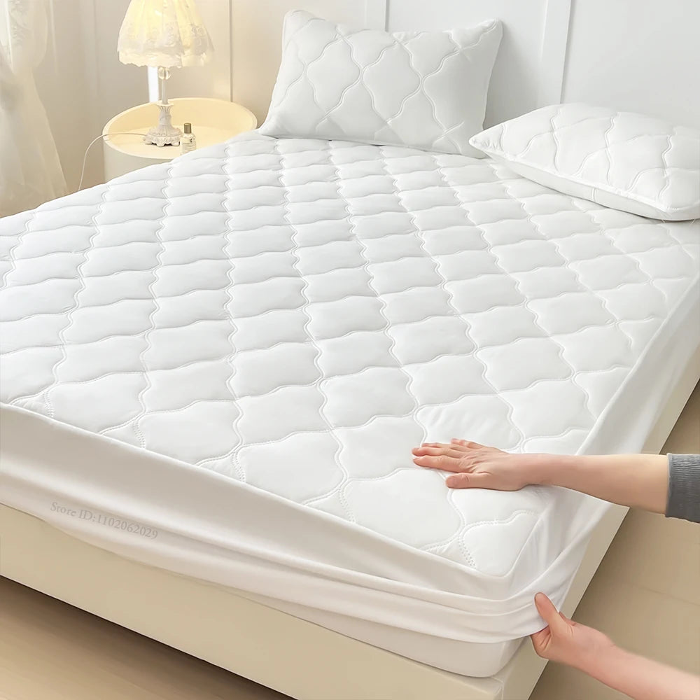 Waterproof Mattress Protector – Fitted Bed Cover for Single, Double, Queen & King Size Beds, Gray & White