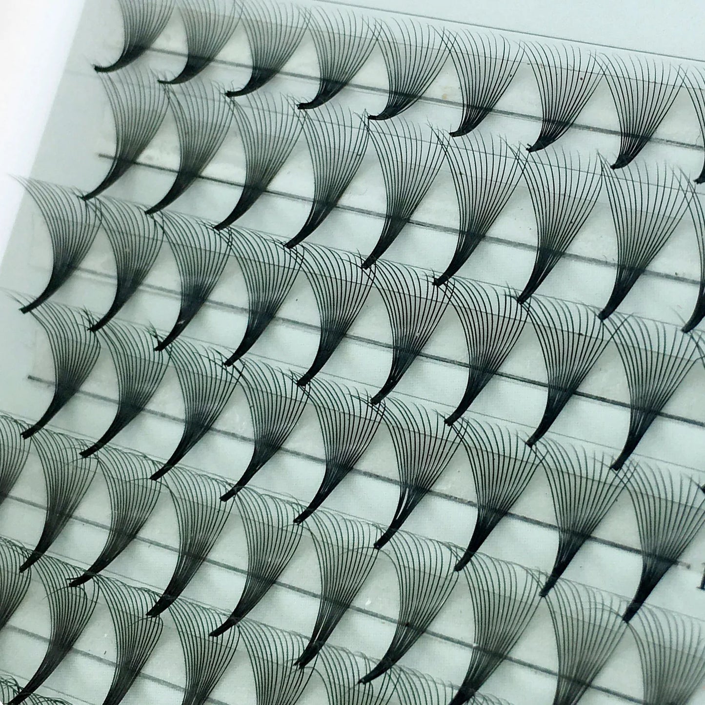 10D Premade Volume Eyelash Fans – Long Stem 3D-6D Pointy Base False Lash Clusters