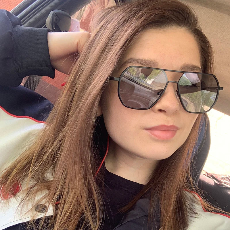 Luxury Metal Photochromic Sunglasses – Fashion Polarized UV400 Chameleon Anti-Glare Driving Glasses for Men & Women
