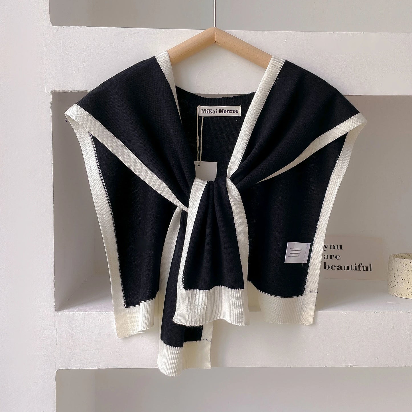 Spring & Autumn Striped Knitted Shawl – High-Grade Neck and Shoulder Scarf for Summer Office & Air-Conditioned Rooms