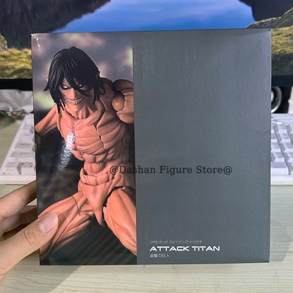 Attack on Titan Revoltech Action Figure – Armored Titan Reiner Braun PVC Model Toy Collectible
