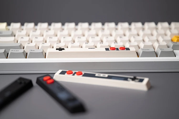 Retro Gamepad Keycap 6.25u Spacebar – Artisan ABS Keycap for MX Switches, Black & White for Mechanical Gaming Keyboards