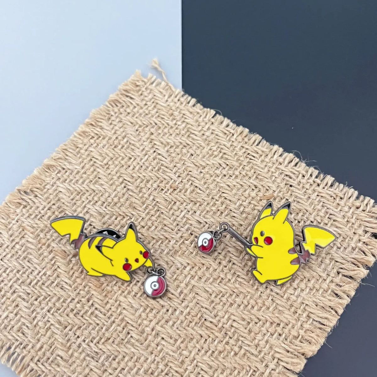 Cute Yellow Cartoon Animal Enamel Pin - Metal Dangle Charm Brooch for Backpacks, Clothing, Hats & Gifts