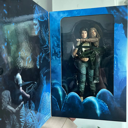 NECA Alien 2 LT Ellen Ripley & Newt Figure – Giger Xenomorph Facehugger Collectible Action Model Toy, Perfect Gift